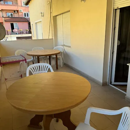 Apartament Villa *