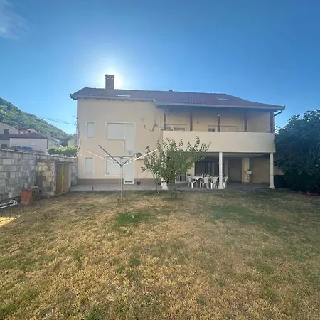 Villa Apartment